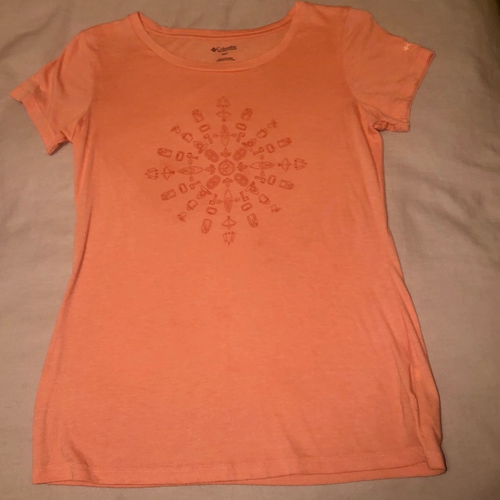 NWOT Columbia tee